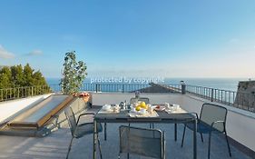 Luxury Penthouse Sea View